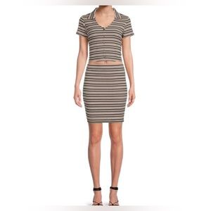 No Boundaries Juniors' Polo Shirt and Skirt, 2-Piece Set size XXXL/3X( 21)